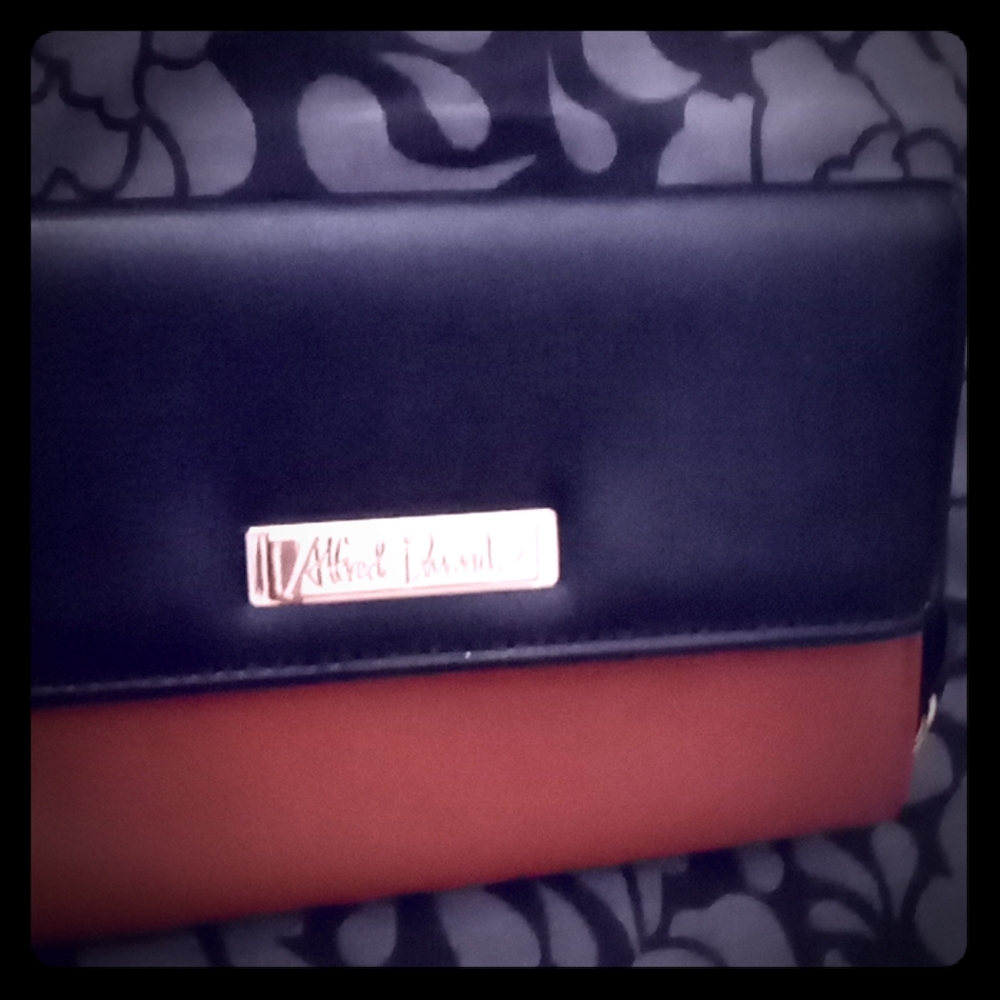 Alfred Durante wallet